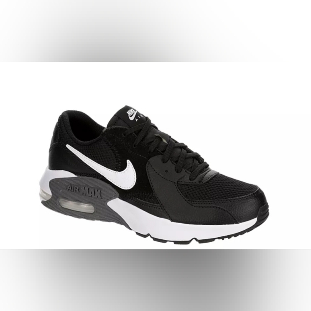 ☆Nike Air Max Excee Women's Black & White Sneakers Size 5 NEW♡